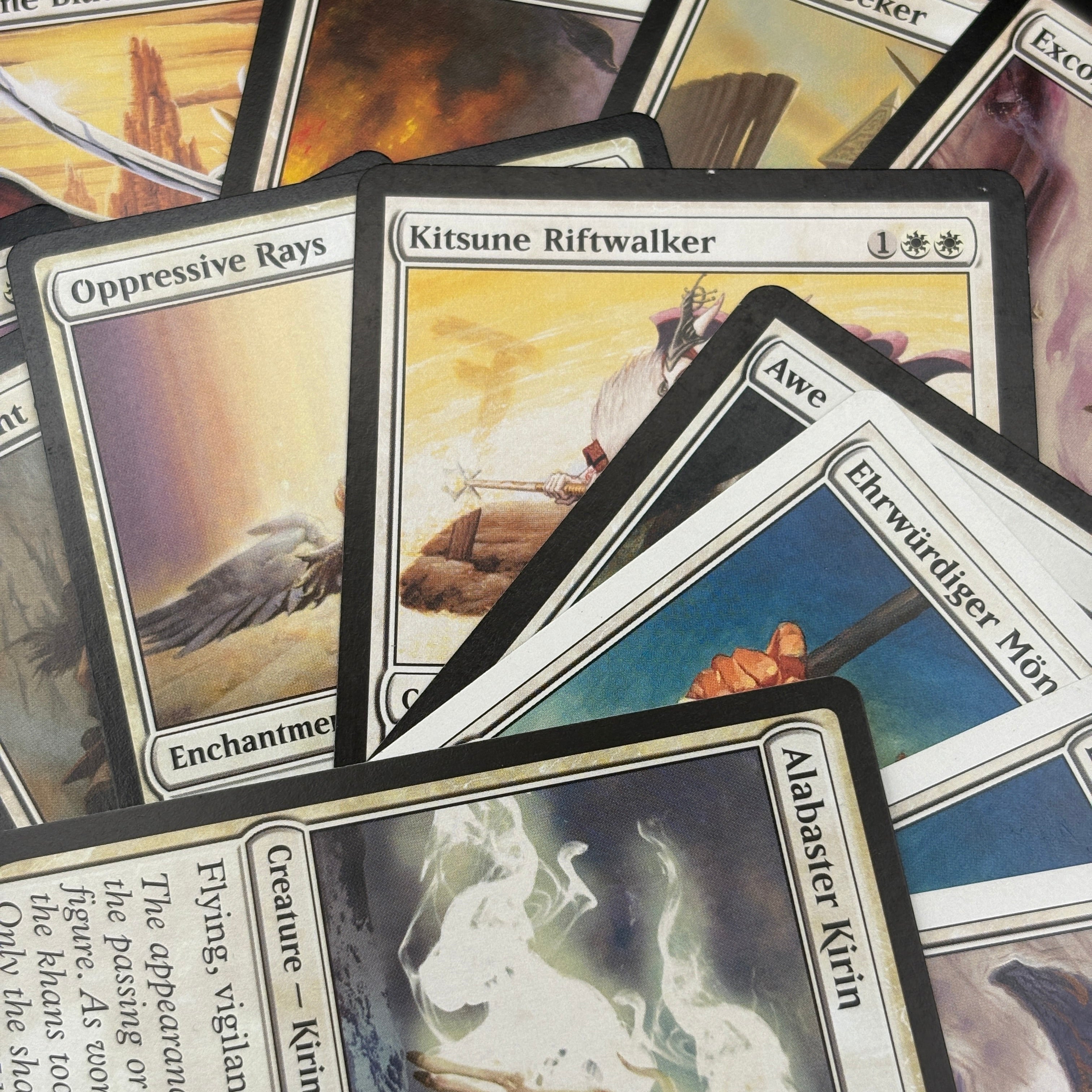 MTG 100er Mystery Pack – 100x Common Karten (versch. Farben, DE/EN) – Deckbau & Sammlung