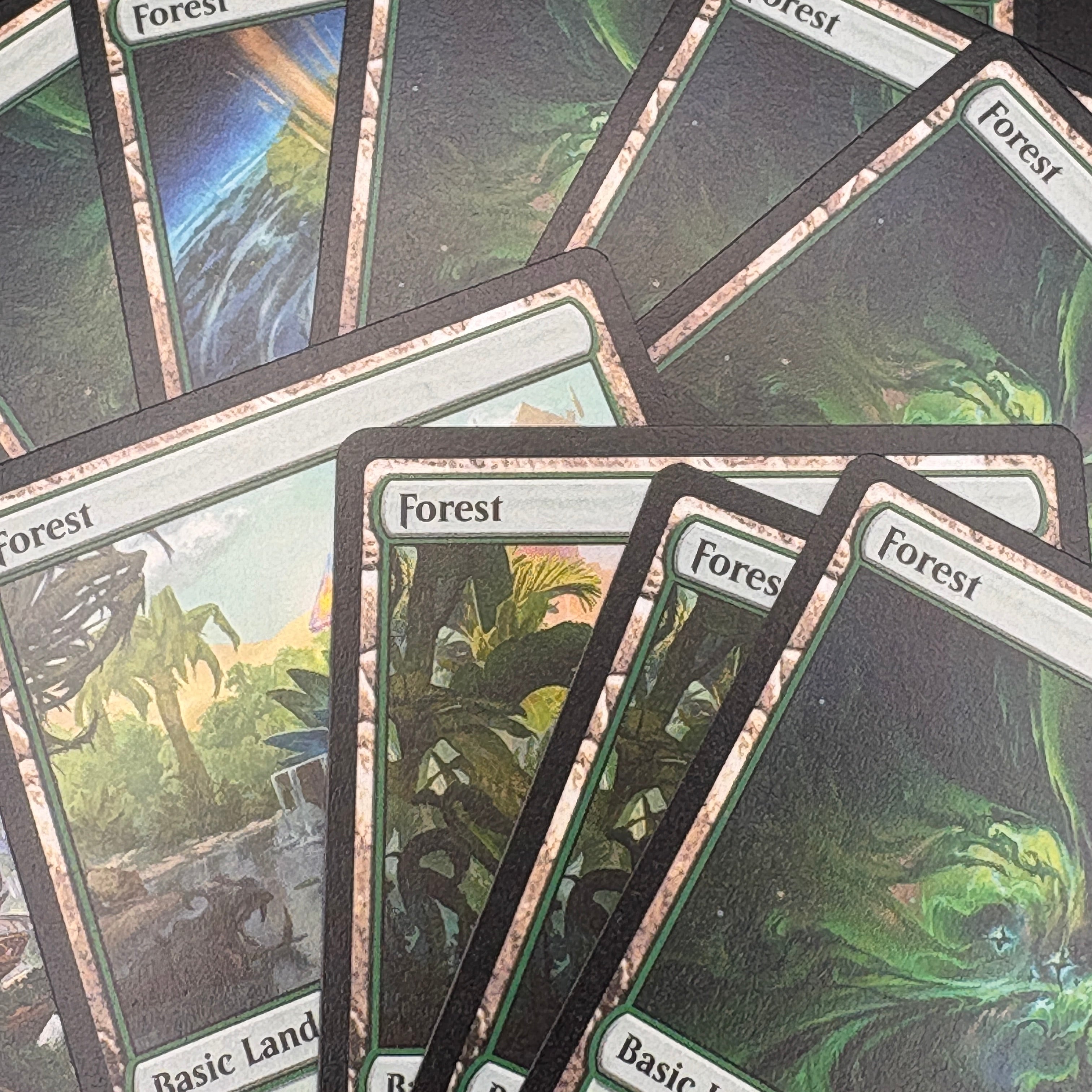 Magic: The Gathering Länder / Mana Karten – 10er Pack (Eine Farbe, gemischt, DE/EN)